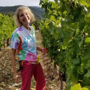 Vendangeuse dans les vignes